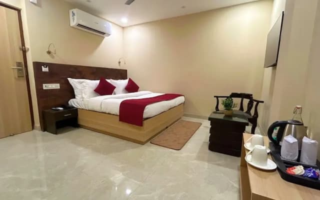 Iris Suites Kalkaji - photo 4