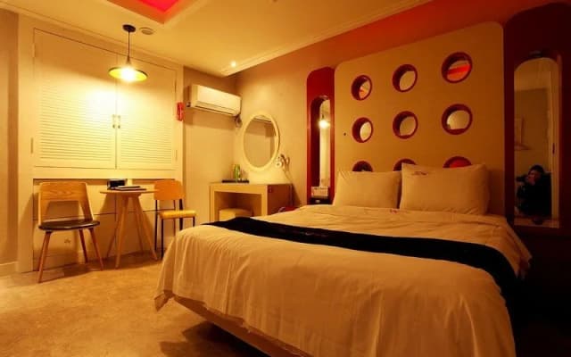 Donkey Hotel - photo 5