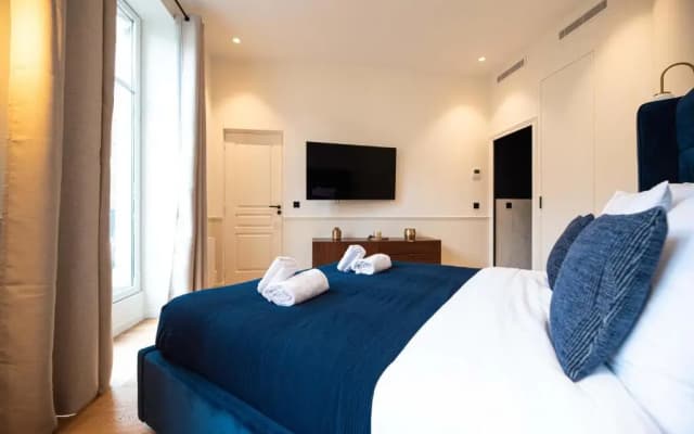 MBM - Luxury apartments PARIS CENTER - photo 3