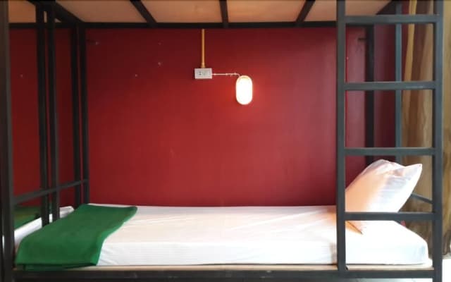 Mr. Jack Guesthouse - photo 2