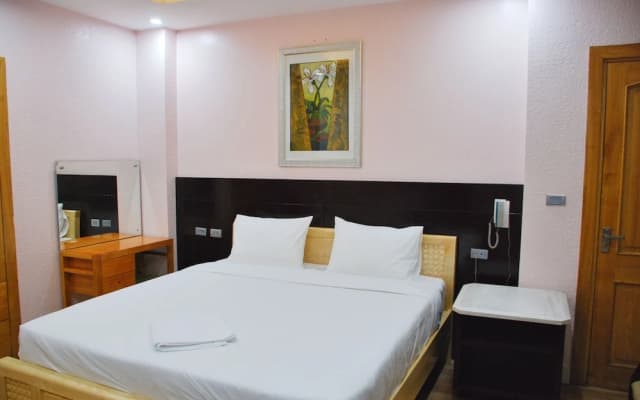 Nice Hotel - photo 4