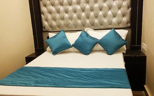 OYO 6801 Hotel Shri Sai International - photo 3