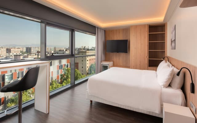 Four Points By Sheraton Barcelona Diagonal - photo 3