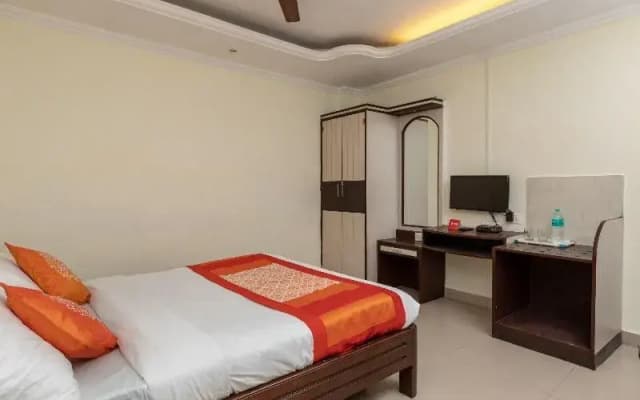 SilverKey Executive Stays 24040 Marigold Krishna Nagar - photo 4