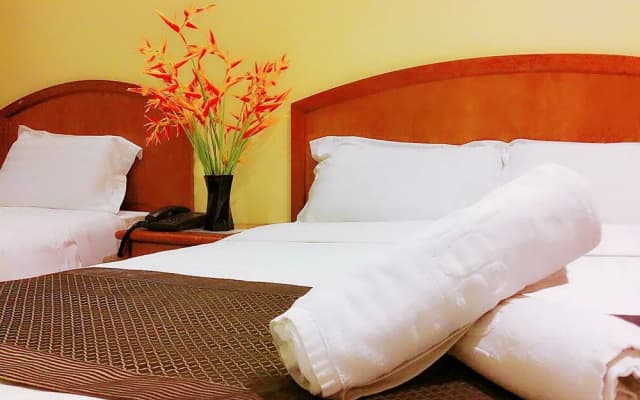 Global Hotel - photo 4