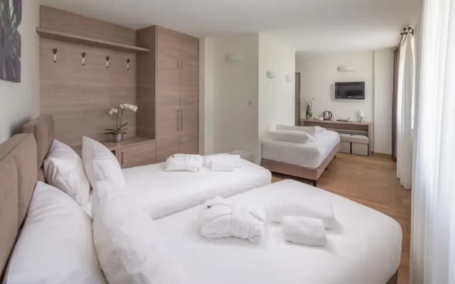 Hotel Benta - photo 5