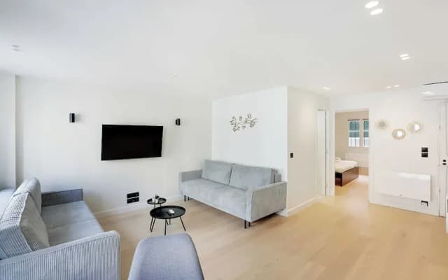 Cosy Apartment in Sentier - photo 5