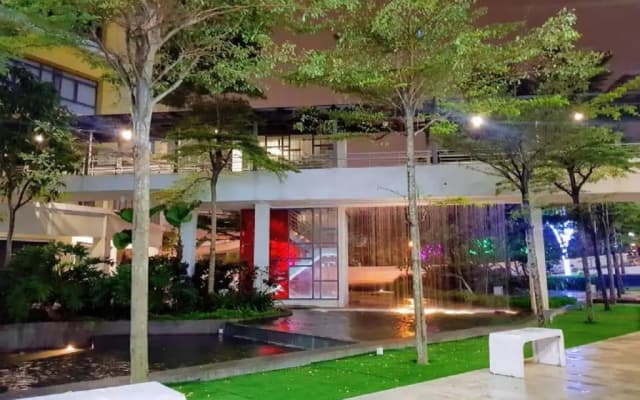 Puchong 8-12 pax 5min LRT Cozy Apartment IOI Mall - photo 4