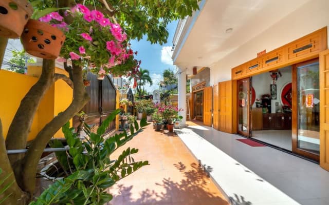 Gioan Boutique Villa - photo 2