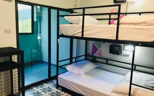 Bodega Phuket Party Hostel - Adults Only - photo 3