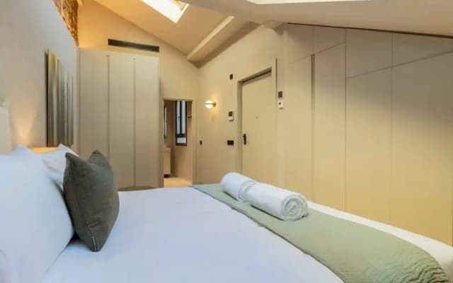 w Cozy Penthouse at Palacio Real - photo 4