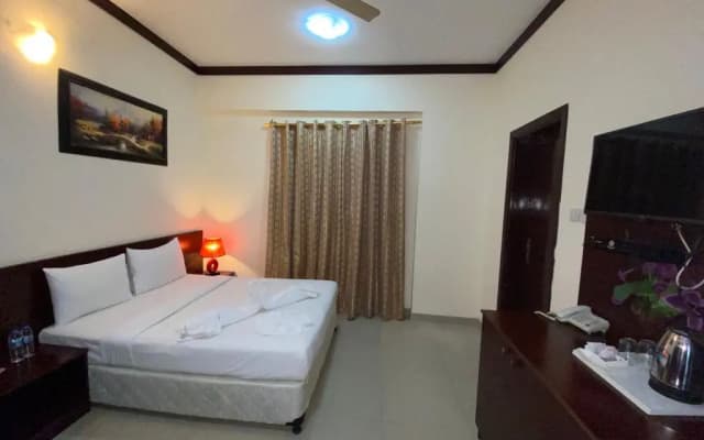Savoy Grand Hotel Apartments - photo 4