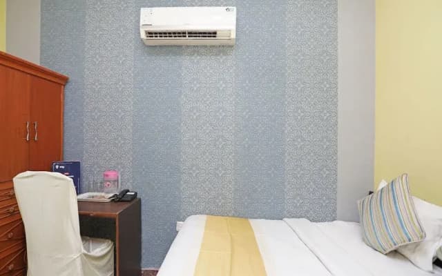 Blue Umbrella By OYO Rooms - photo 4