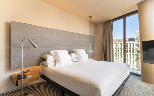 B-Hotel - photo 4