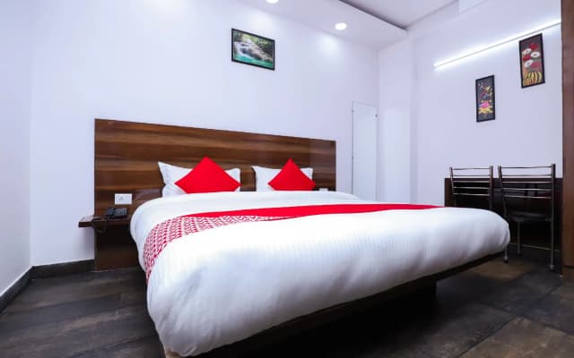 OYO 28606 Kavya Residency - photo 2