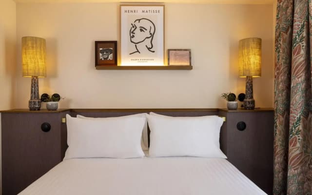 Hotel Ernest - photo 2