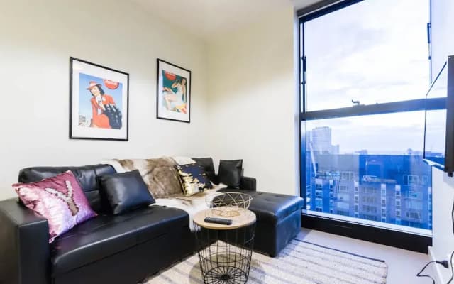 YASHITA, 2BDR Melbourne Apartment - photo 3