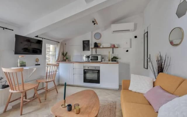 Appartement Douillet proche Arc Triomphe - 2P - photo 3