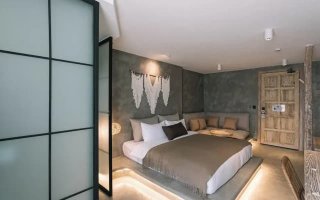 Glory Wabi Sabi Hotel - photo 4