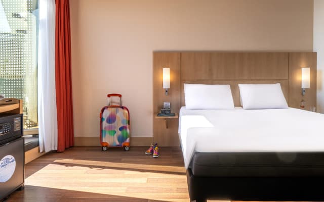 ibis Madrid Centro Las Ventas - photo 4