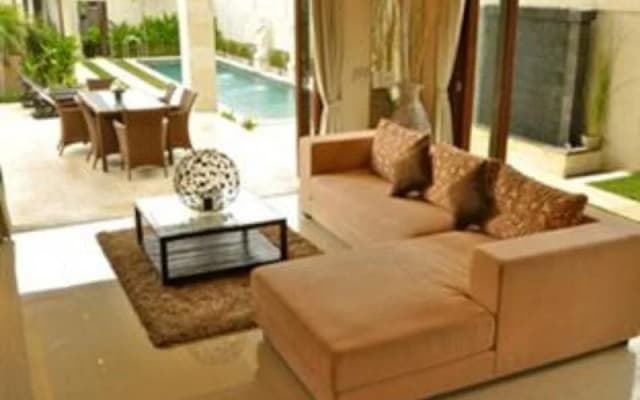 Bali Lighthouse Villa - photo 4
