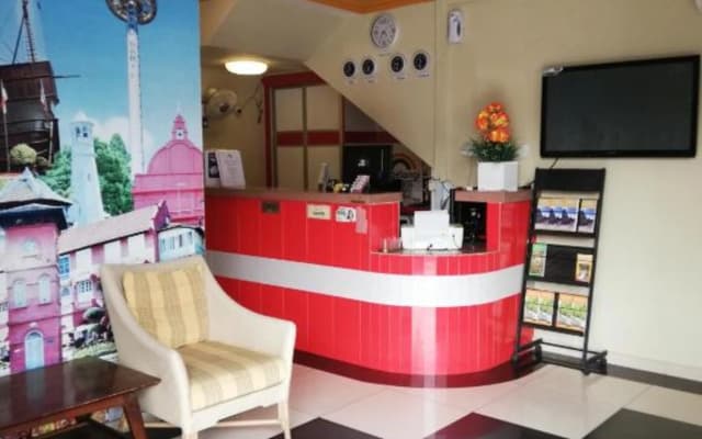 Hotel Seri Pelangi - photo 2
