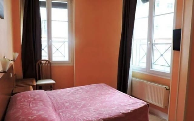 Paris Hotel Le Mediterraneen - photo 3