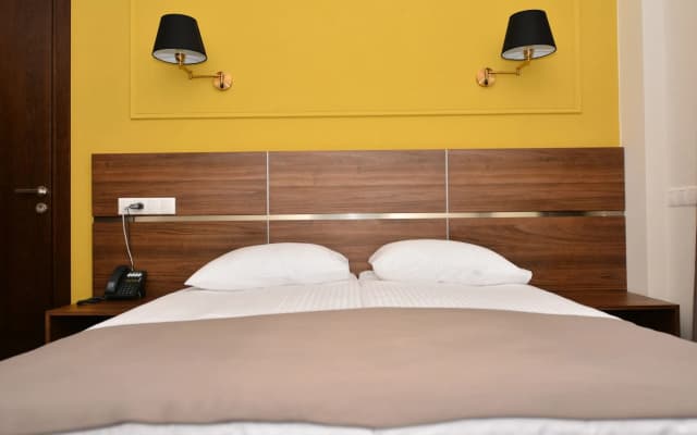 Hotel Garnet Tbilisi - photo 3