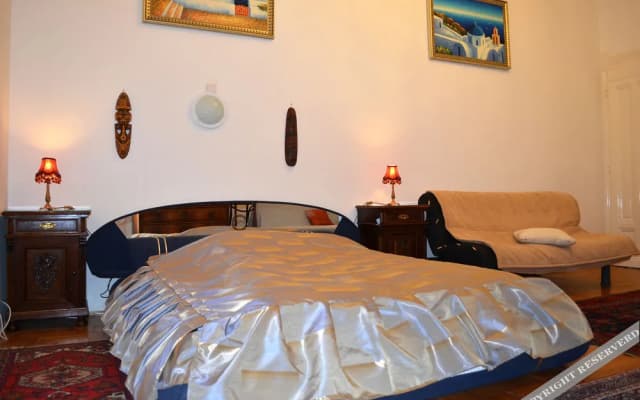 Veres Palne Central Apartments - photo 3