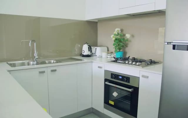 New Oriental Service Apartment - photo 4