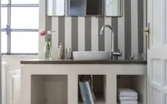 Garibaldi Suites Apartment - photo 4