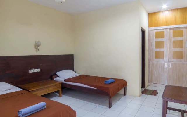 Beneyasa Beach Inn II - photo 4
