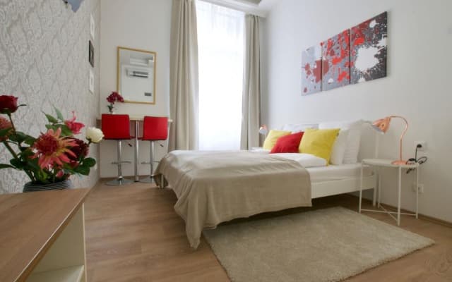 St. King by Hi5 Apartments - photo 2