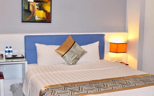 Lucky Hotel 69 - photo 2