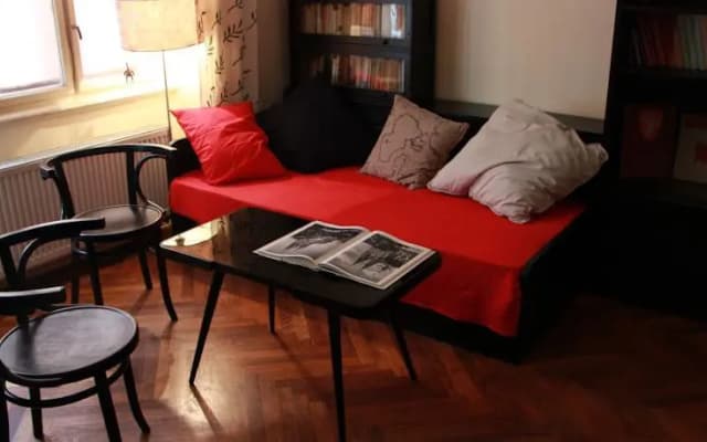 Retro Flat Apartment - photo 2