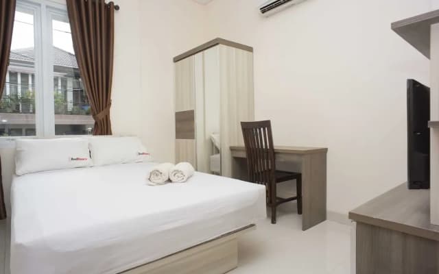 Anggrek Residence by ReDdoorz - photo 2