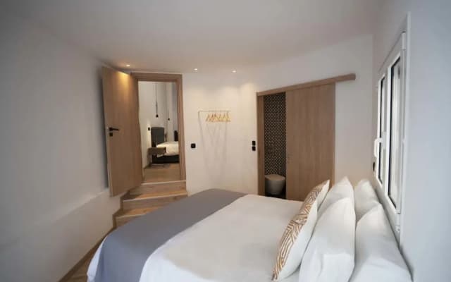Modern 2bed 2bath Loft in Acropolis area - photo 3