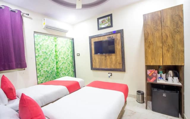 Hotel Dollar Inn - photo 4