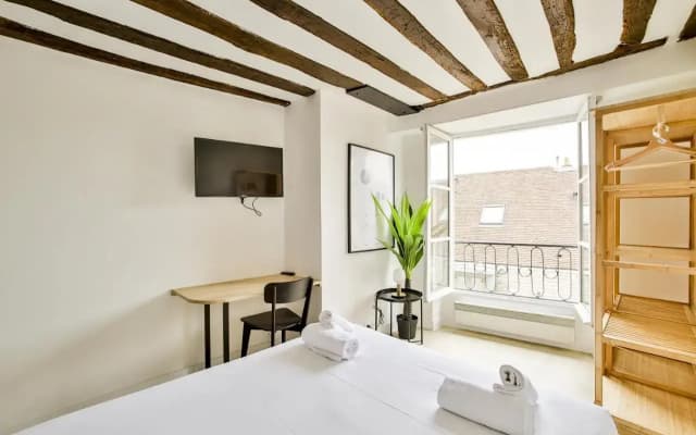 New&renovated cosy flat in The marais !!! 4-5 pers - photo 5