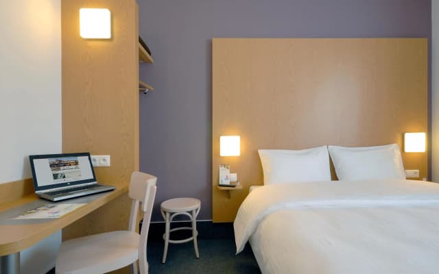 B & B Hotel Prague City - photo 5