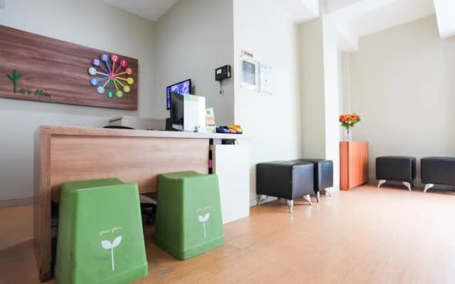 LeGreen Suite Setiabudi - photo 3