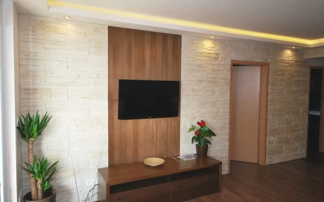 Arpad Bridge Apartments Budapest - photo 2