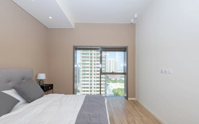 Luxury stay at Park view Dubai - photo 4
