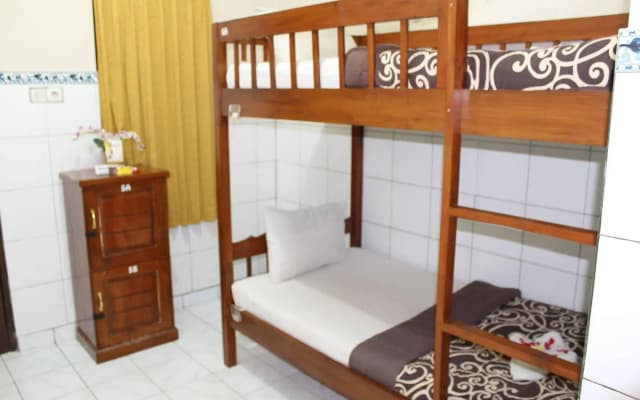 Gong Corner Guesthouse 2 - Hostel - photo 4