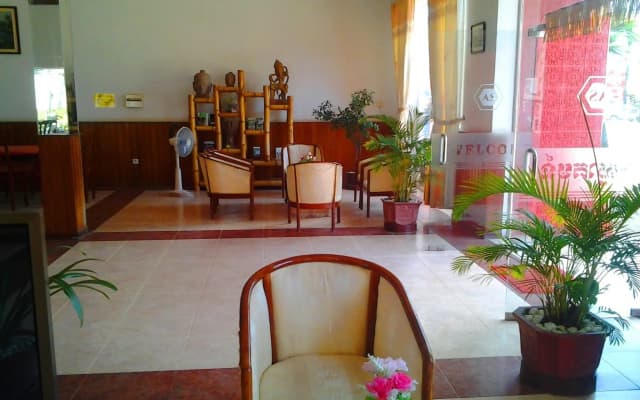 Angkor Saphir Hostel - photo 2