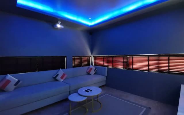 Skye Beach Hotel - photo 3