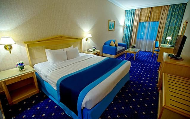 Capitol Hotel - photo 5
