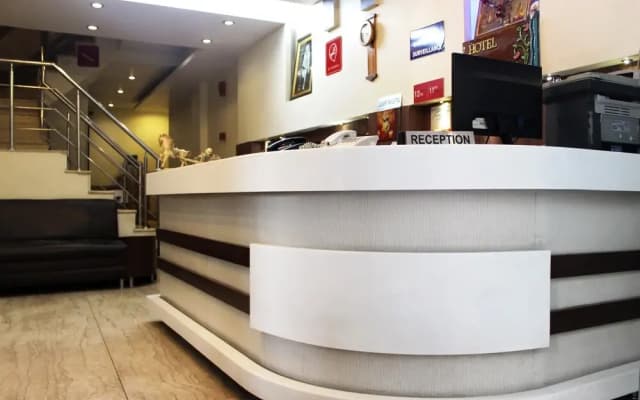 Oyo 2373 Hotel D Inn - photo 2