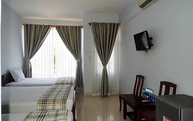 Quang Nhat Hotel - photo 4