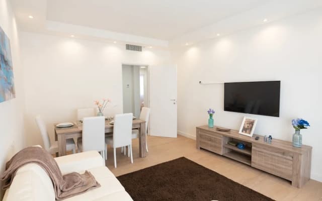 Be Happy Apartment By H-Fast - photo 3